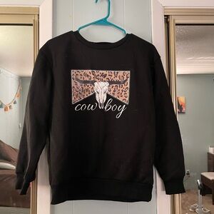 Women’s small crewneck